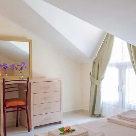 Number 8 Olivia Appartement Ölüdeniz